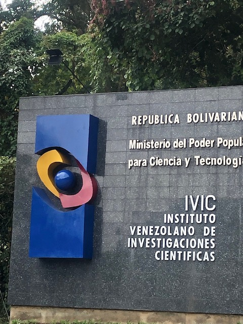 Yndira y científicas